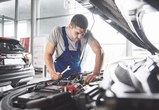 Veja 7 dicas de como cuidar do carro no verão